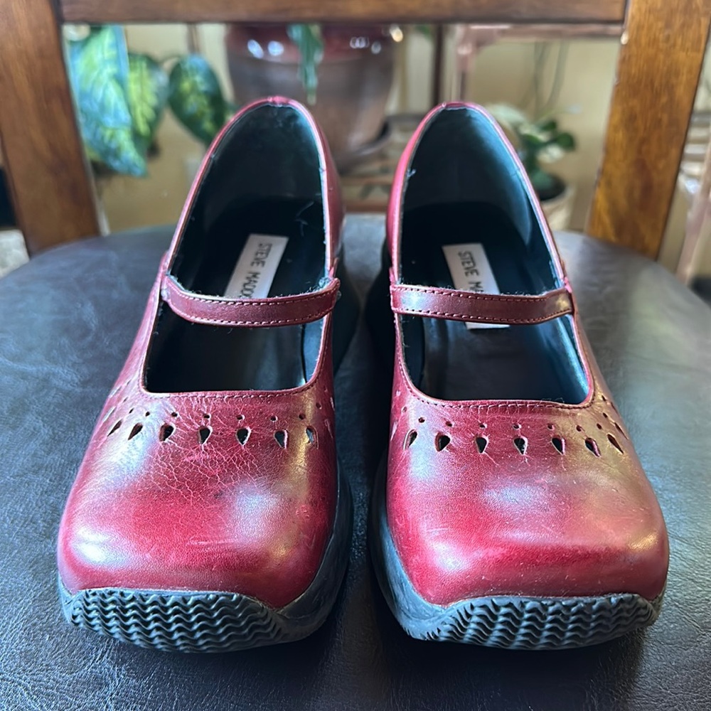 Cool Flat Toe Red Leather Shoes Steve Madden